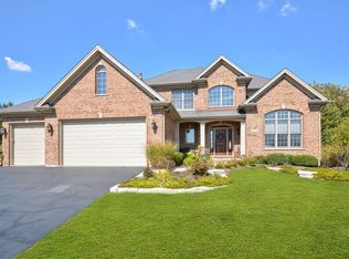 239 Planters Row, Geneva, IL 60134