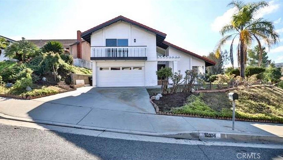 1st image of 18104 Rio Seco Dr