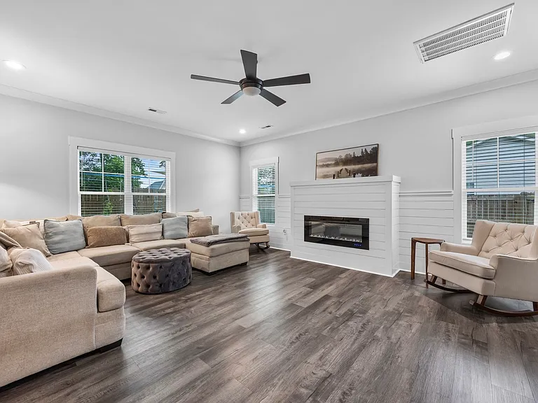 247 Shellbank Dr — Photo 22