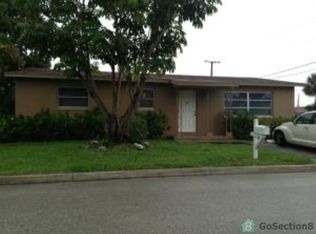 1585 W 34th St, Riviera Beach, FL 33404