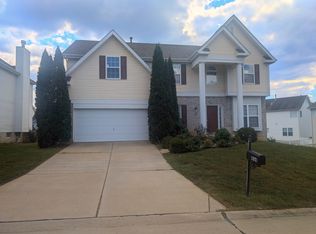 4164 Stonecroft Dr, Saint Charles, MO 63304