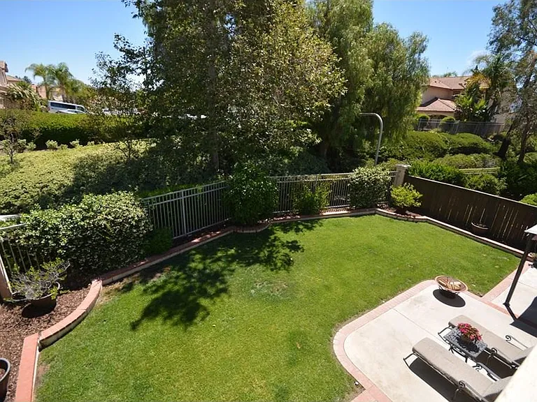 42976 Corte Davila — Photo 2