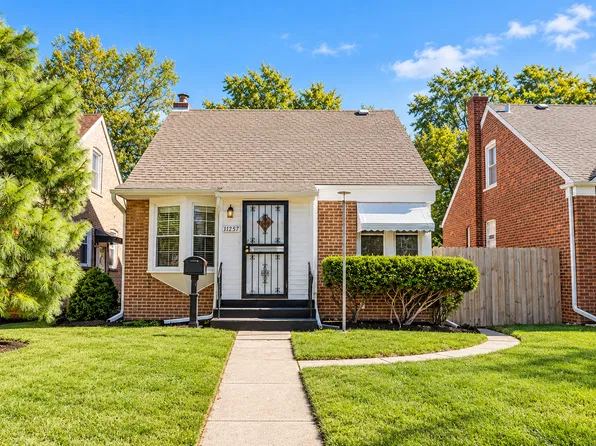 11257 S Avenue G, Chicago, IL 60617