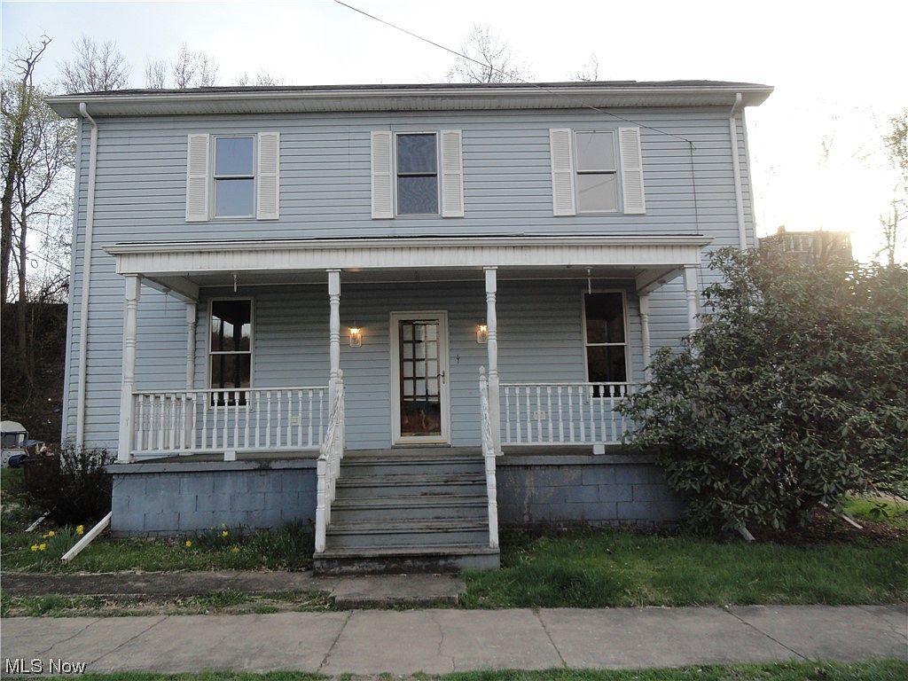 405 Valley St, New Cumberland, WV 26047 Zillow