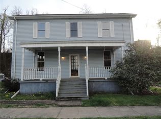 405 Valley St, New Cumberland, WV 26047