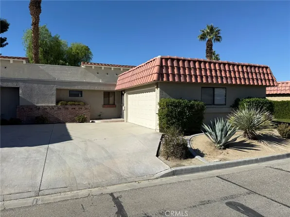 77473 Sawgrass Cir, Palm Desert, CA 92211