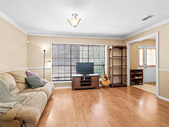 4th image of 7515 Honey Creek Ln