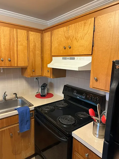 1 bed, 715 sqft, $1,650 — Photo 3