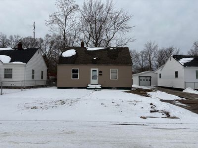 1250 Superior St, Benton Harbor, MI, 49022