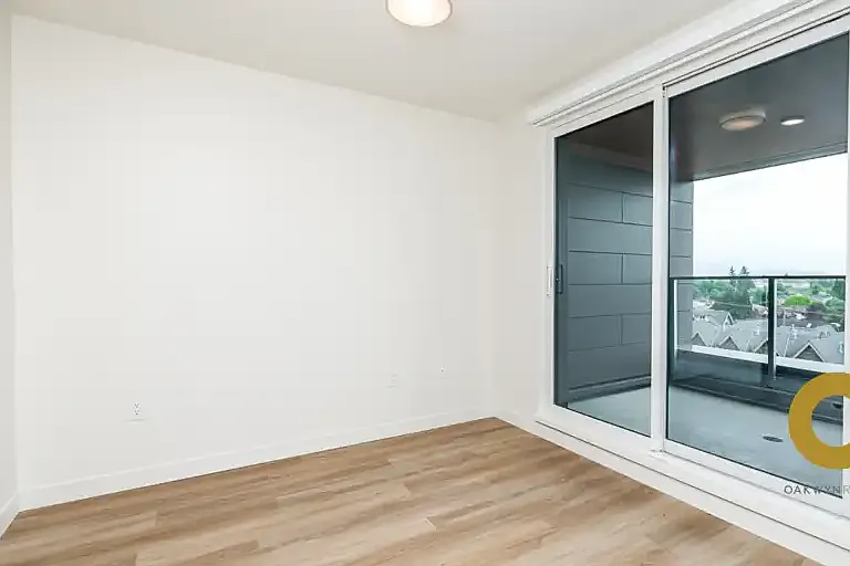 6137 Cambie St #501 — Photo 9