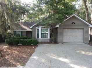 931 Oyster Cove Rd, Beaufort, SC 29902