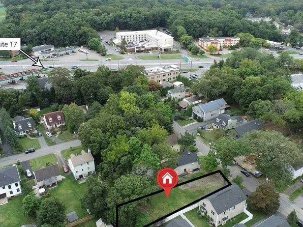 27 Avenue A, Mahwah, NJ 07430