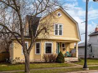 228 S Main St, Pataskala, OH 43062