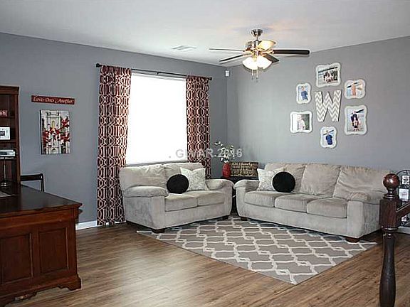 2nd image of 10413 Grassyrock Ct