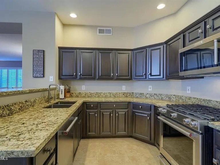 19550 N Grayhawk Dr #1063 — Photo 10