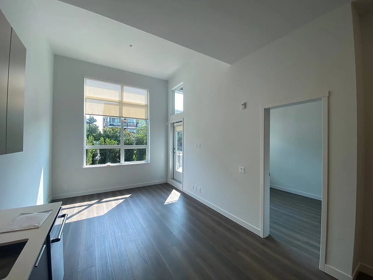 1 bed, 615 sqft, $2,190 — Photo 2