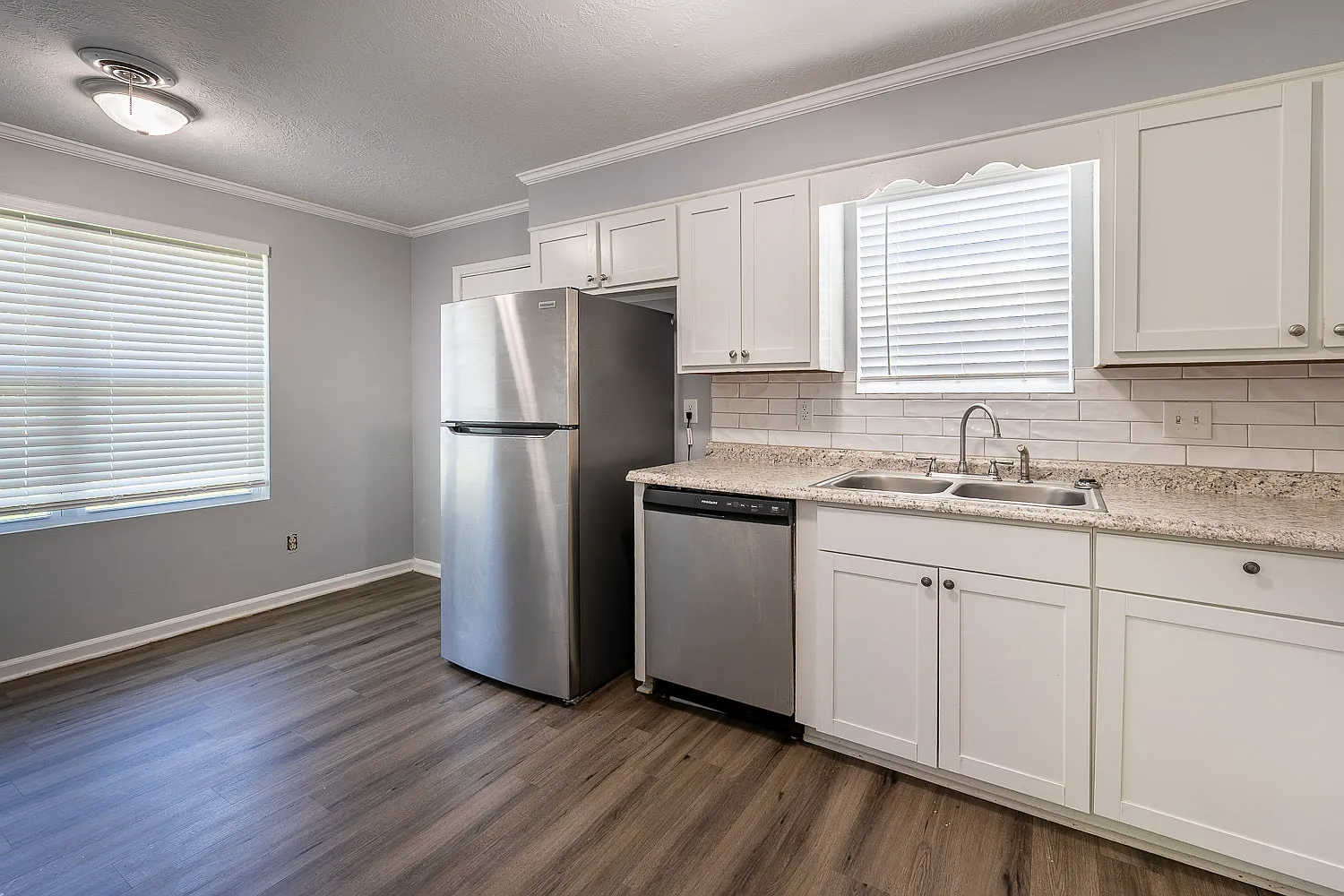 2305 Oketo Drive - 1 — Photo 2
