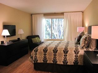 20431 Campaign Dr APT 12C, Carson, CA 90746