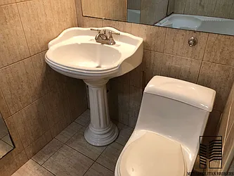 Rented by Metropolitan Brokers Inc.