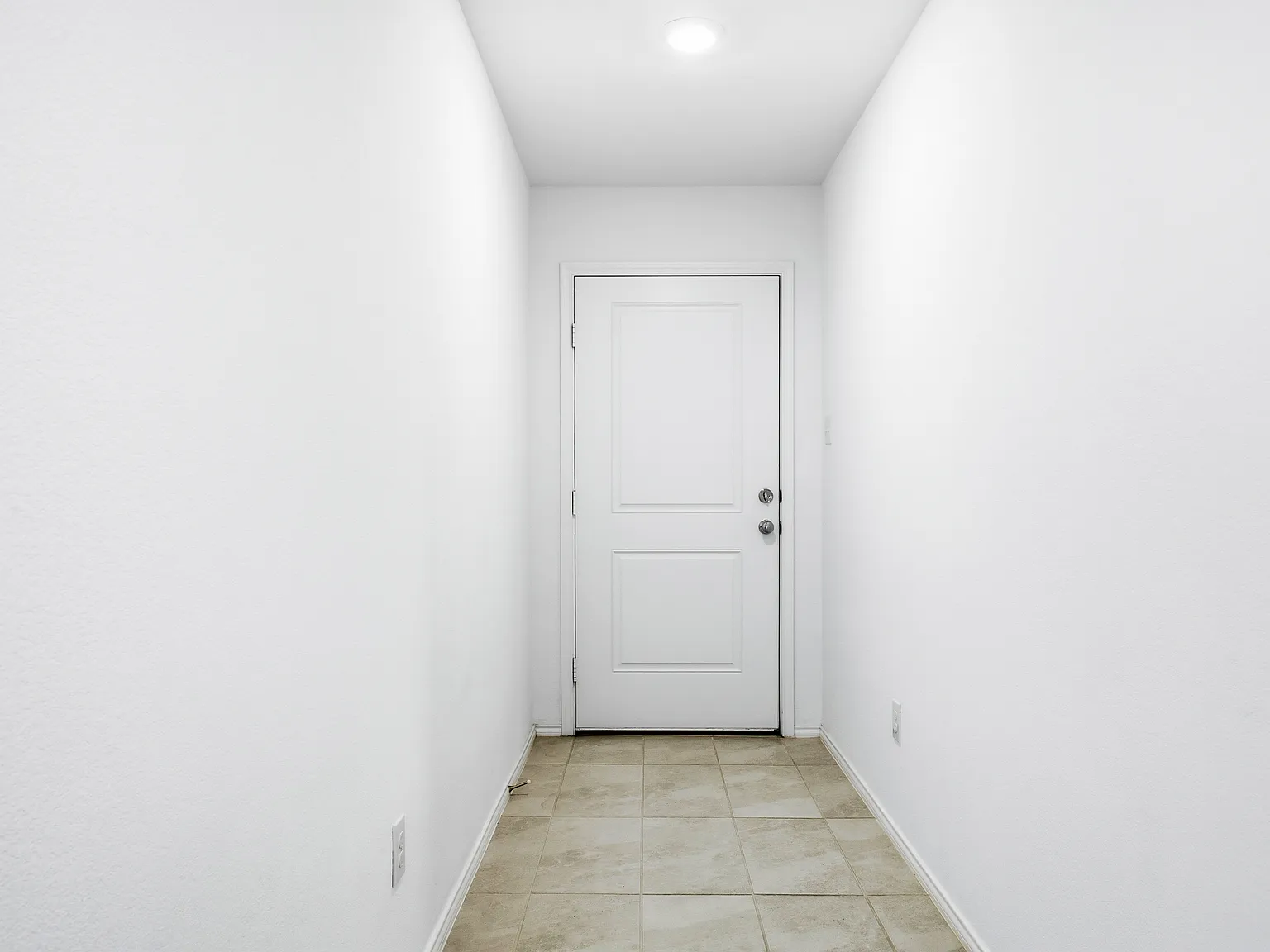 3 bed, 1267 sqft, $2,175 — Photo 4