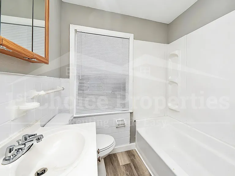 5808 Avenue O — Photo 18