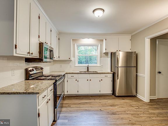 2nd image of 70 Chapel Heights Dr