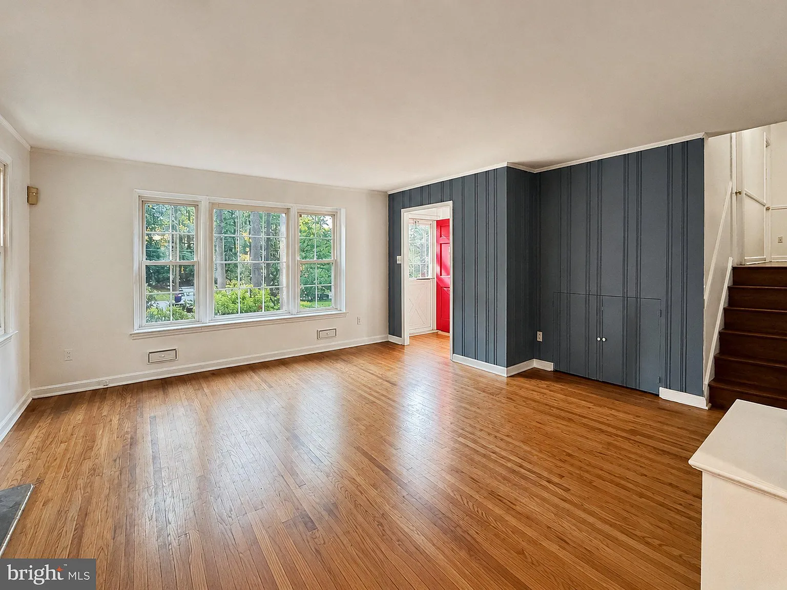4 bed, 2.5 bath, 2110 sqft, $3,650 — Photo 3
