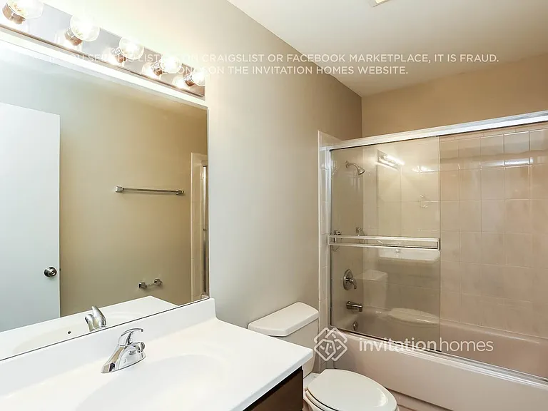137 Shadywood Ln — Photo 16