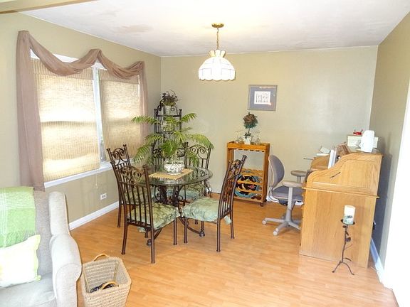 4th image of 3611 Elder Ln
