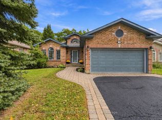 3 Maw Ct, Barrie, ON L4N7X7