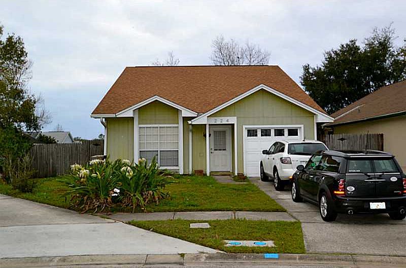 1st image of 224 Whiterapids Ct