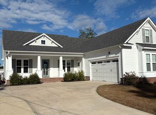 729 Windemere Rd, Wilmington, NC 28405