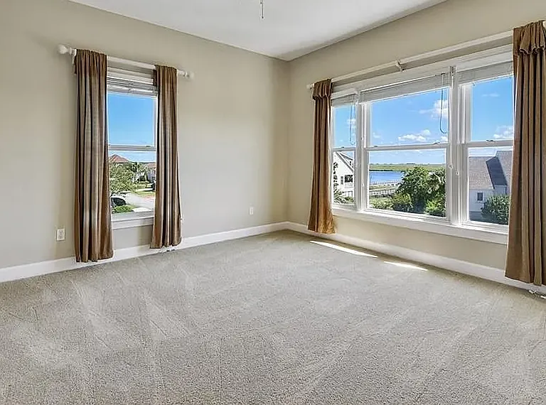 5021 Riverside Dr — Photo 28
