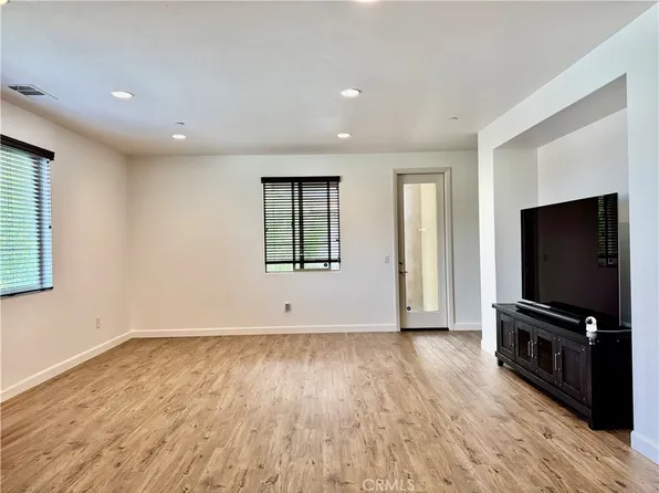 1391 Clementine Way, Fullerton, CA 92833