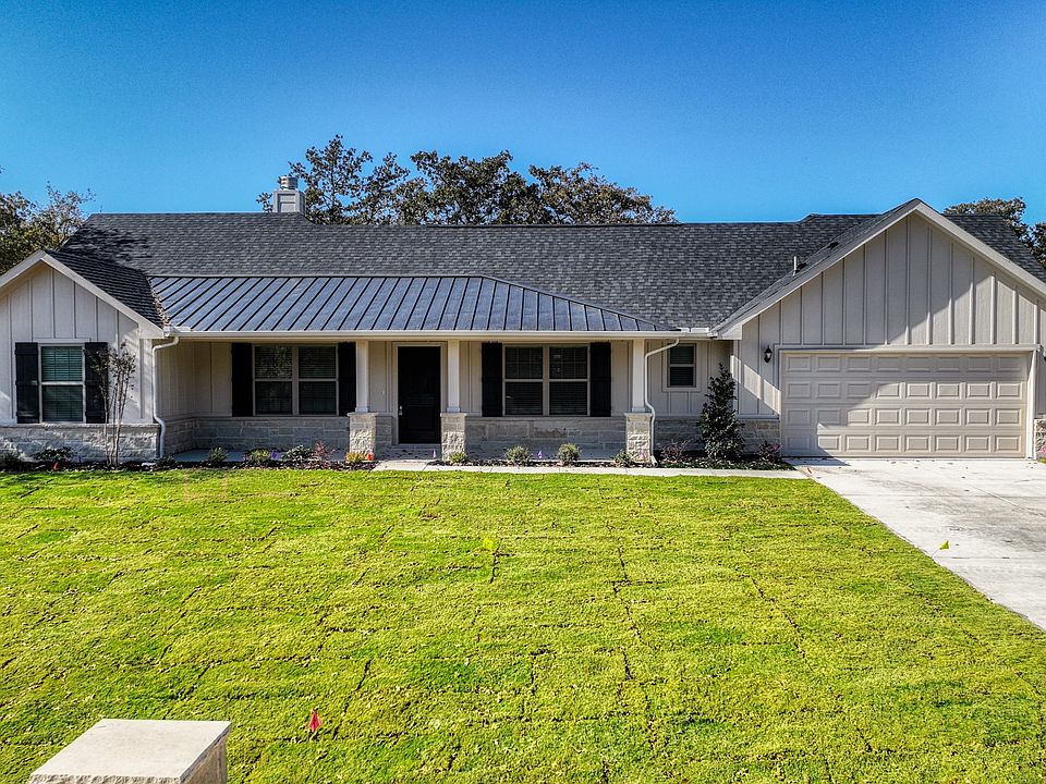 1st image of 112 Sedona Creek Ct