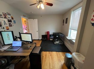 2 Victoria St #1, Somerville, MA 02144
