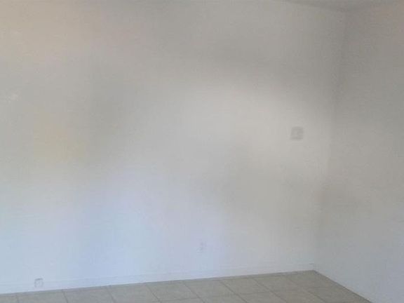 5th image of 216 S San Jacinto St APT B