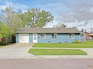 2701 Willow Ave, Rapid City, SD 57701