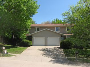 1258 Dolen Pl, Iowa City, IA 52246