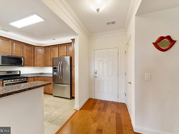 3rd image of 7701 Travertine Dr Unit 204