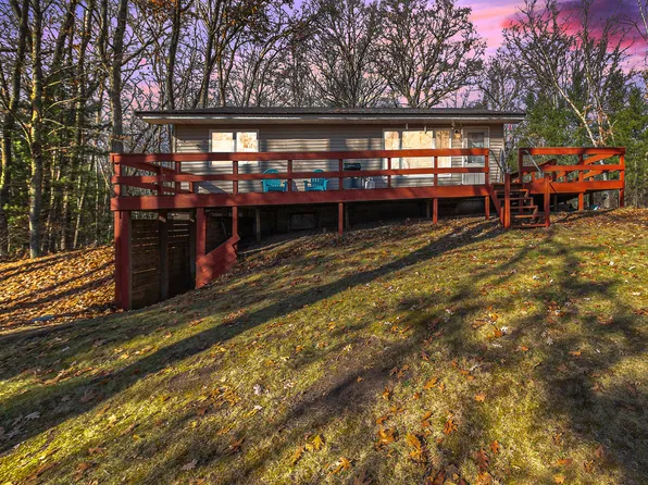 17764 Round Lake Rd, Wellston, MI 49689