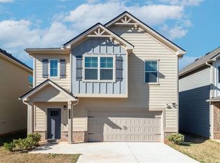 11600 Winston Dr, Hampton, GA 30228