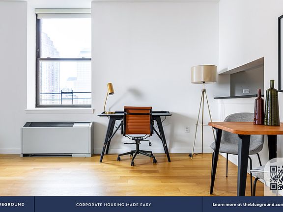 5th image of 1 West St APT 1916
