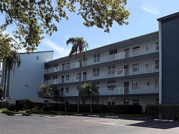 2nd image of 7620 NW 18th St APT 403