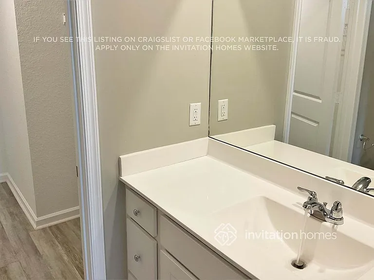 714 Carlyle Way — Photo 11