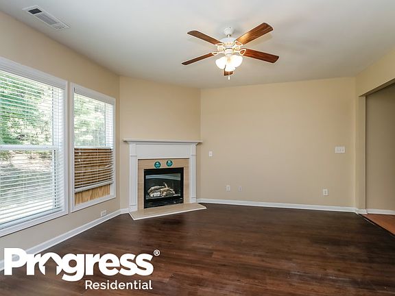 4th image of 232 Ledgewood Mill Way