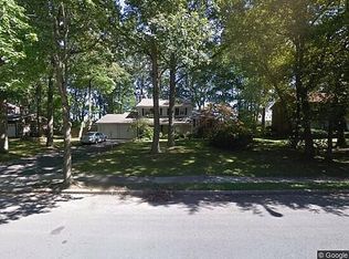 21 Oxford Dr, East Windsor, NJ 08520
