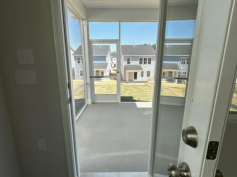 108 Sagebrook Dr — Photo 7