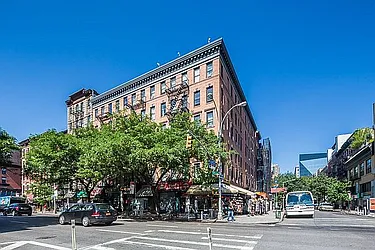 Rented by Jonis Realty