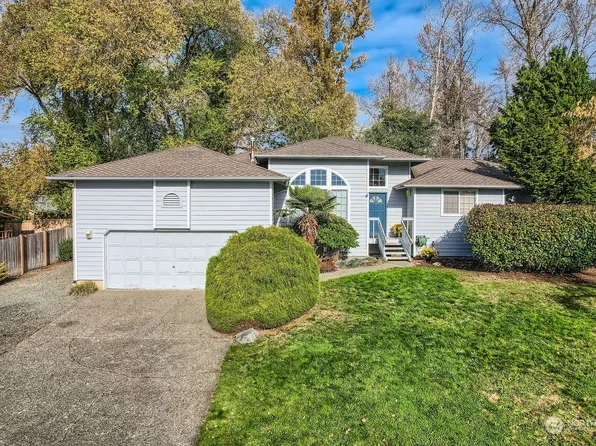 3701 208th Place SW, Lynnwood, WA 98036